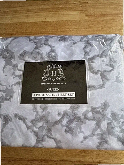Hallwood collections 4 piece sheet set Queen Marble Grey