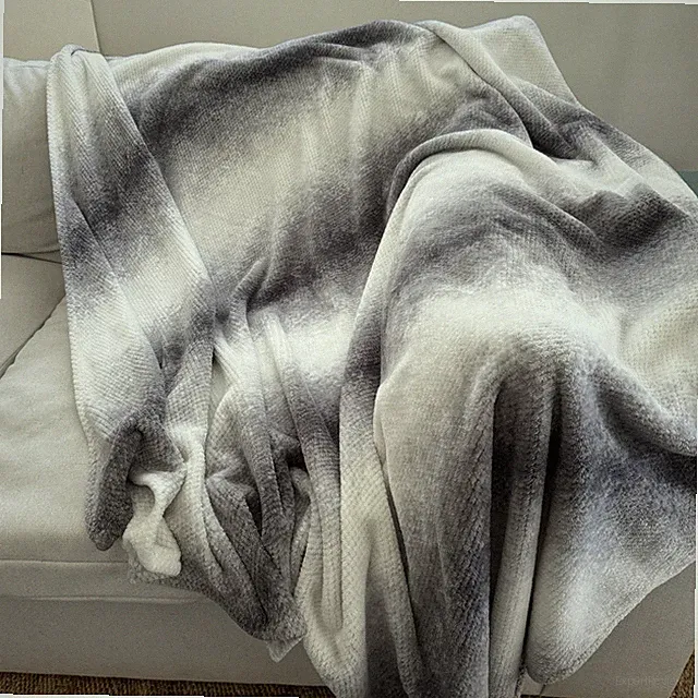 Mon Chateau Luxury Collection Blanket Throw 58x72” Grey White Soft Marbled