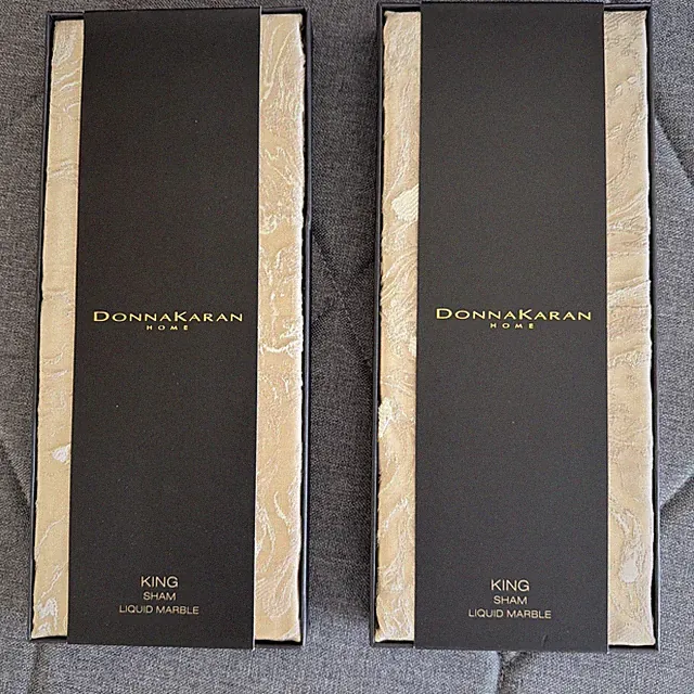 New Donna Karan Liquid Marble Gold King Shams Set of 2 Luxury MSRP $370