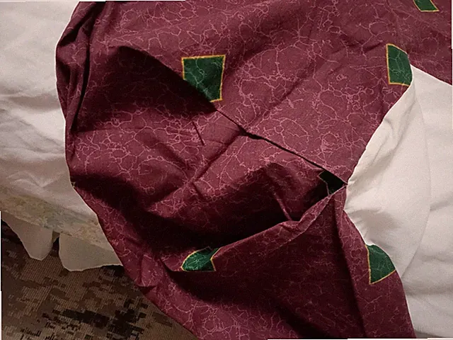 Queen Size Bed Skirt Vintage Springs Burgundy Green Diamonds Marbled 1990's