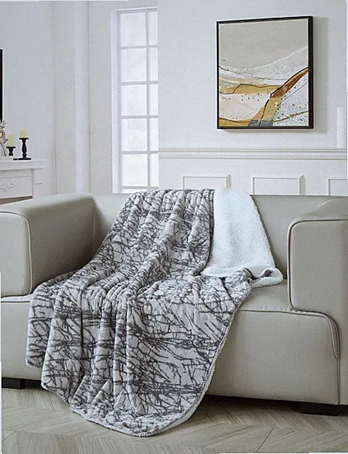 Regal Comfort - Winter Marble - Faux Fur Sherpa Throw Blanket - 50"x70"